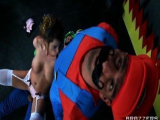 Mario Brothers Double Team Brooklyn Chase